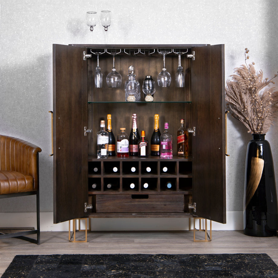 Large drinks online cabinet